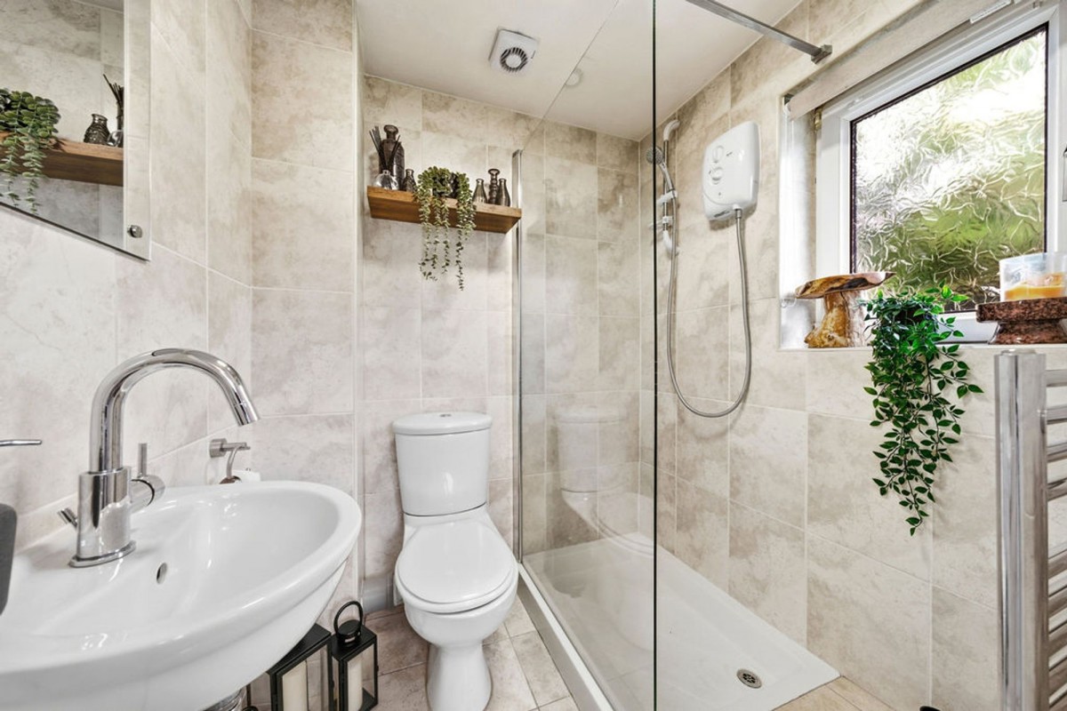 Magdalene Close, Longstanton, CB24