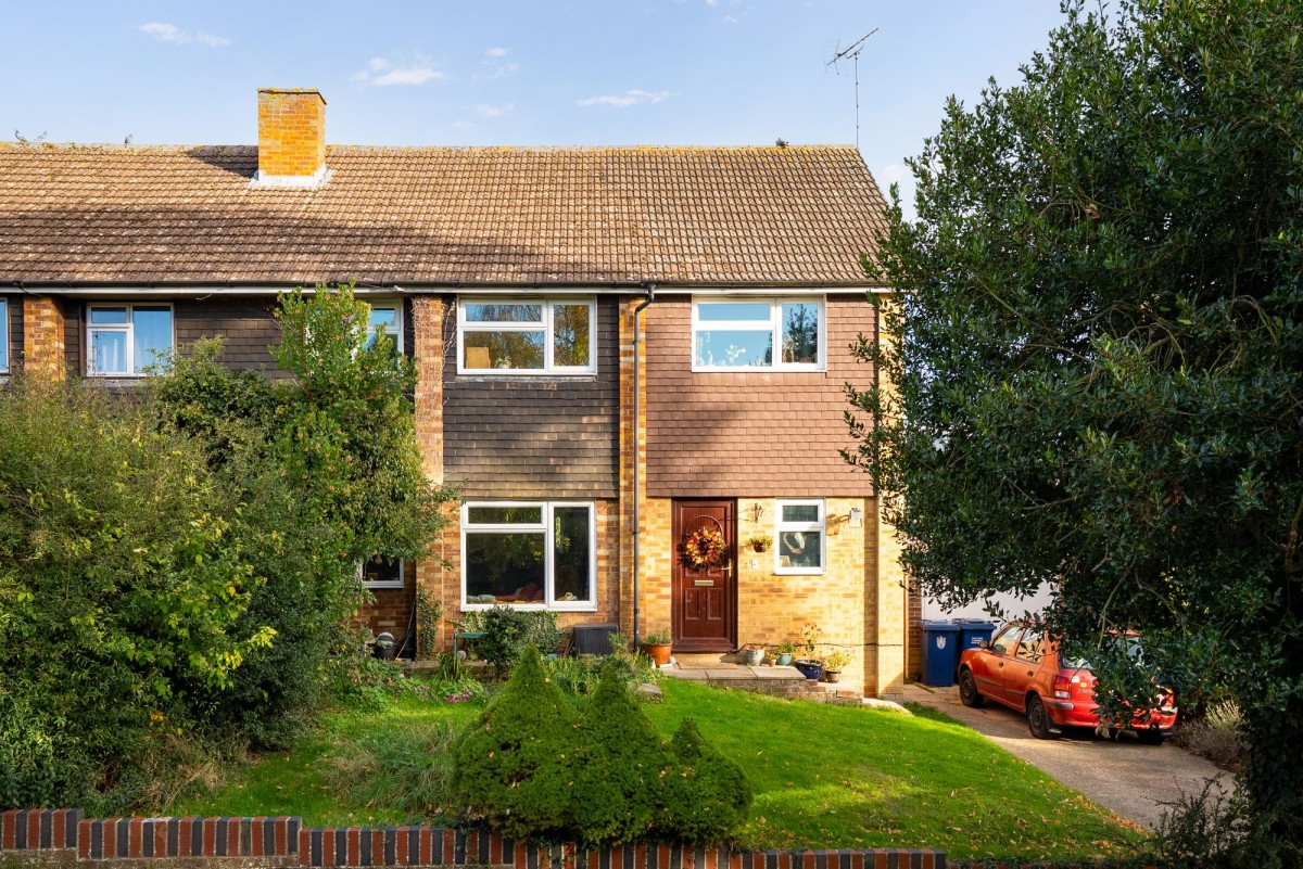 Emsons Close, Linton, CB21