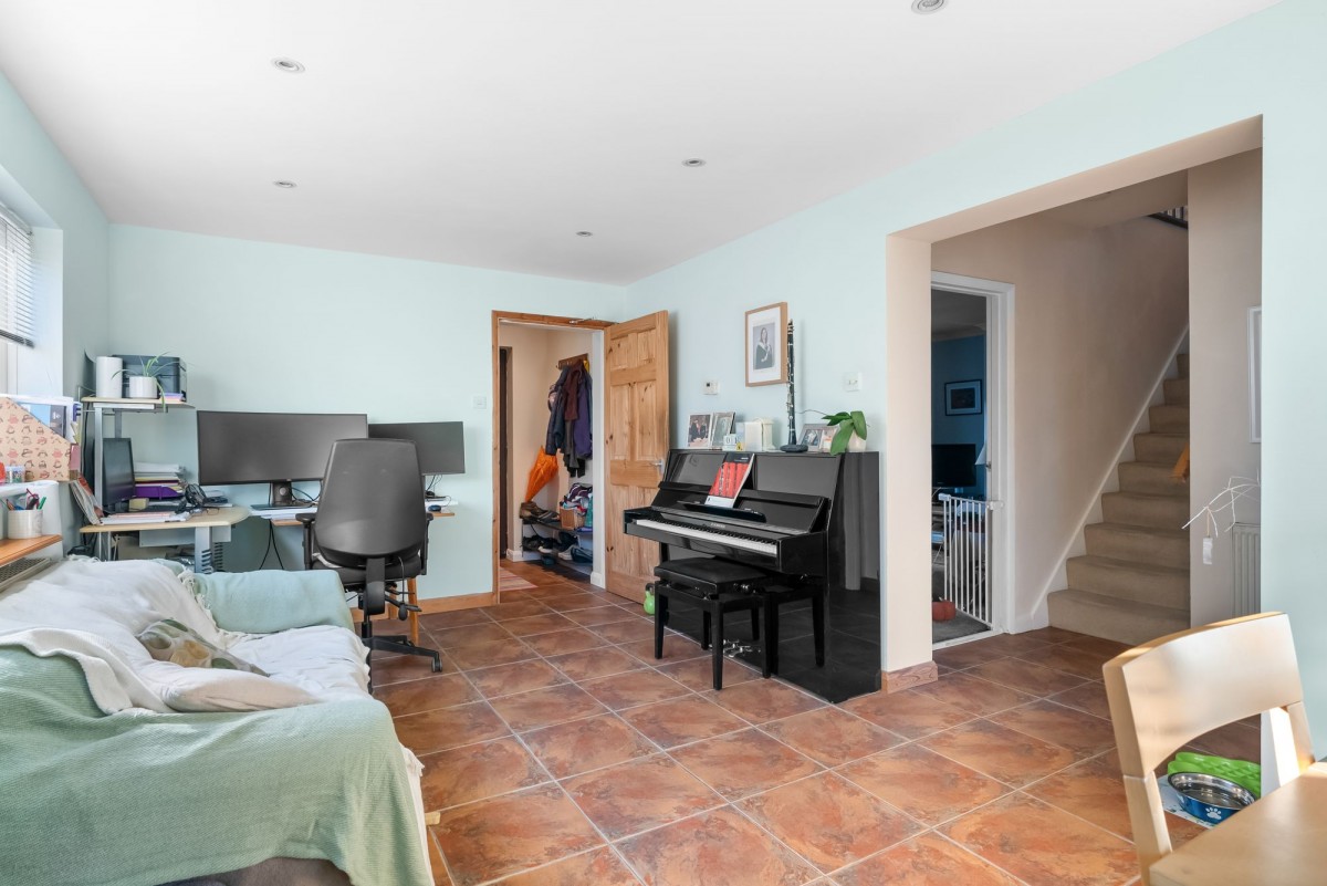 Emsons Close, Linton, CB21