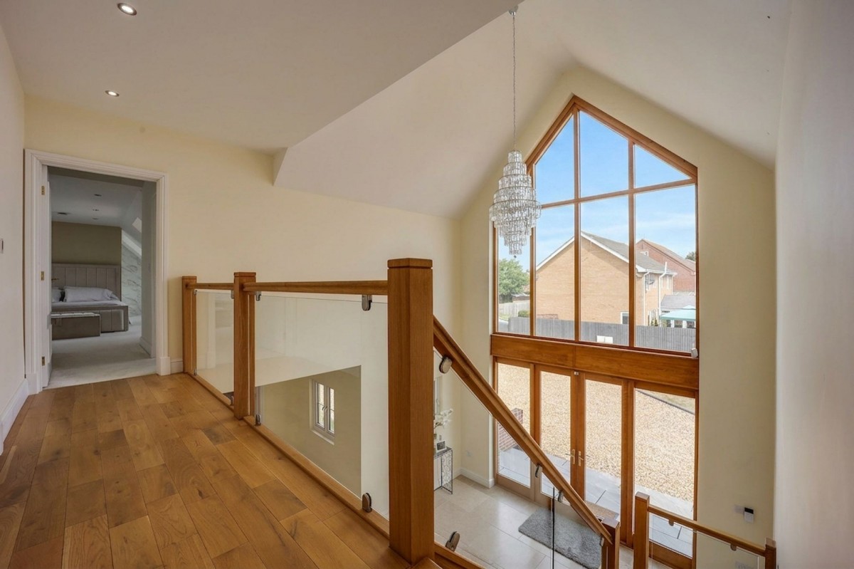 Coronation Avenue, Throckenholt, PE12
