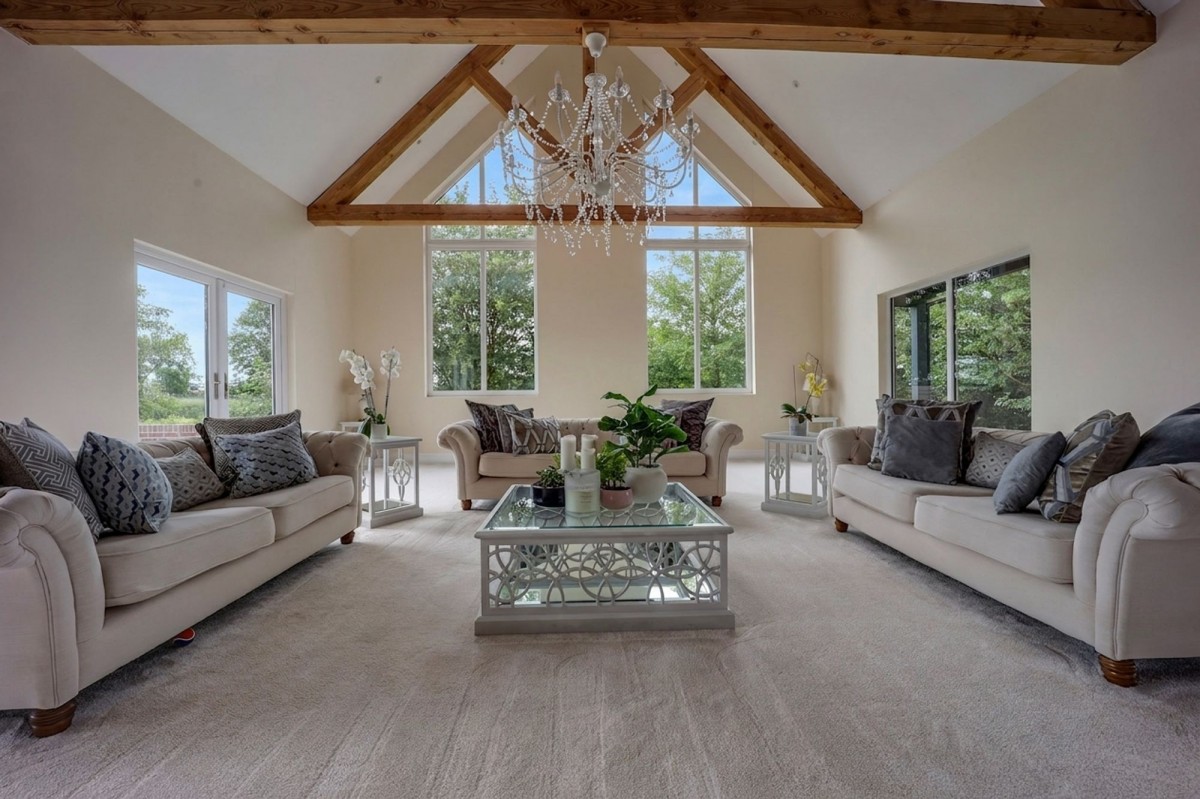 Coronation Avenue, Throckenholt, PE12