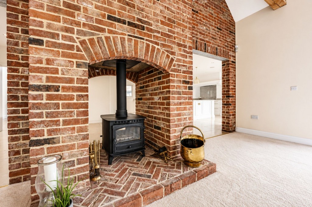 Coronation Avenue, Throckenholt, PE12
