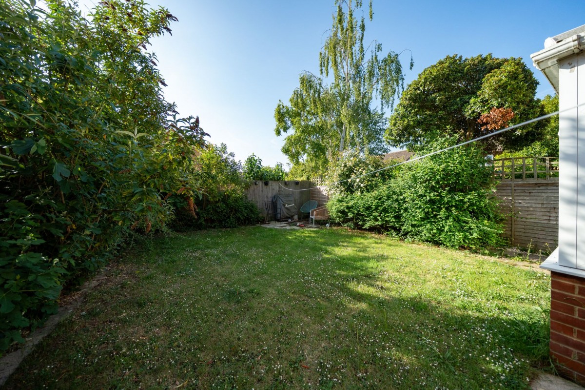 Sutton Close, Milton, CB24