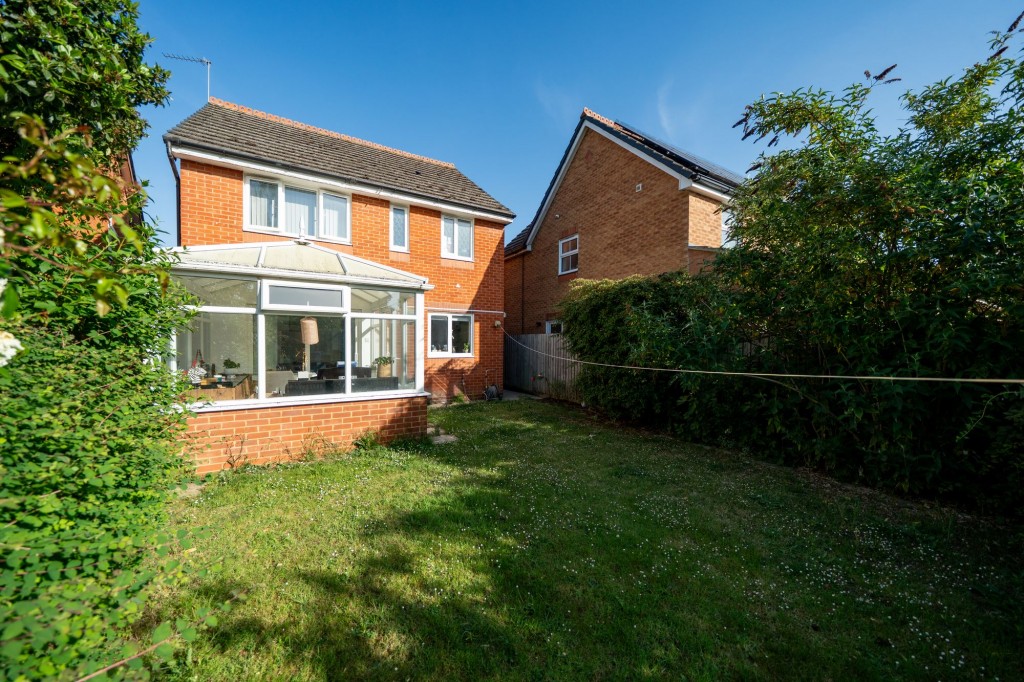 Sutton Close, Milton, CB24