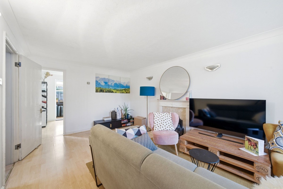 Sutton Close, Milton, CB24