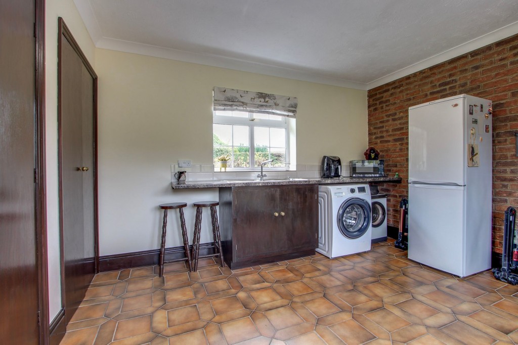 36 Elmfield Drive, Emneth, PE14