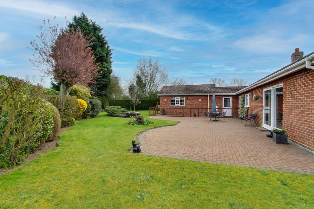 36 Elmfield Drive, Emneth, PE14