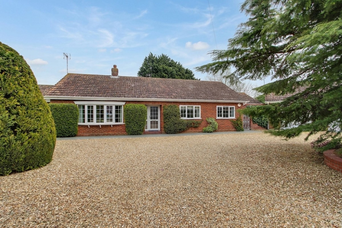 36 Elmfield Drive, Emneth, PE14
