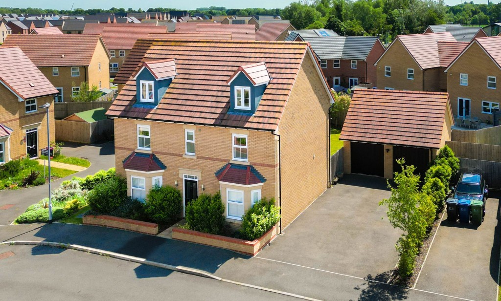 Pedersen Way, Northstowe, CB24