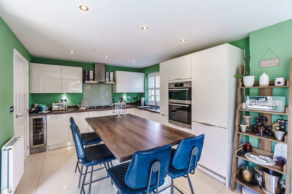 Pedersen Way, Northstowe, CB24