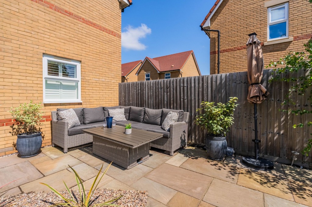 Pedersen Way, Northstowe, CB24