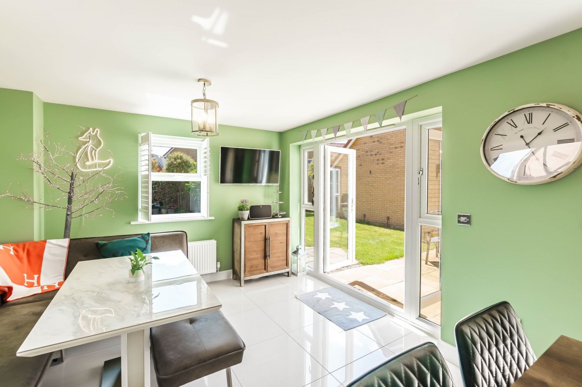 Pedersen Way, Northstowe, CB24