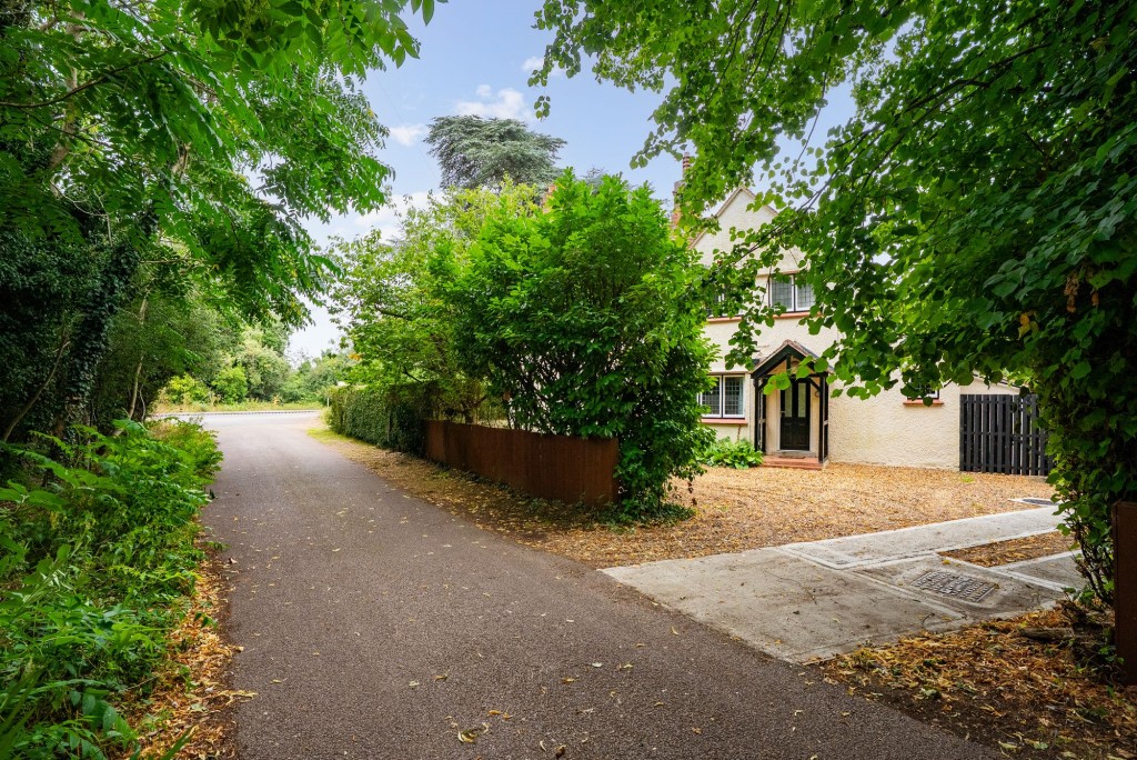 Cambridge Road, Impington, CB24