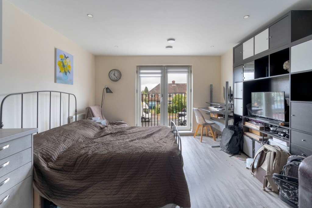 Milton Road, Lovell Lodge, CB4