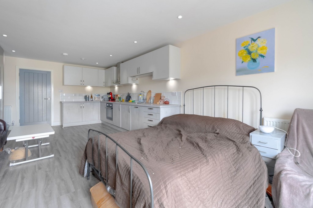 Milton Road, Lovell Lodge, CB4