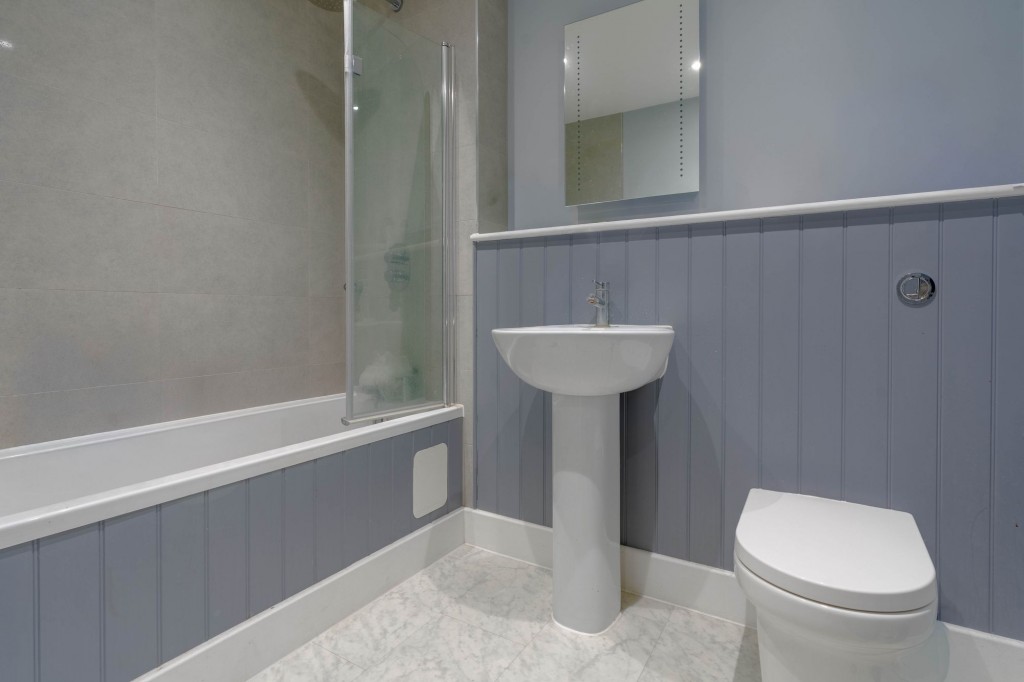 Milton Road, Lovell Lodge, CB4