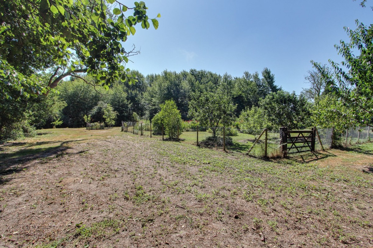 Main Road, West Bilney, PE32