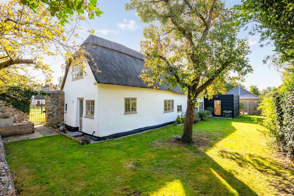 Green Lane, Linton, CB21