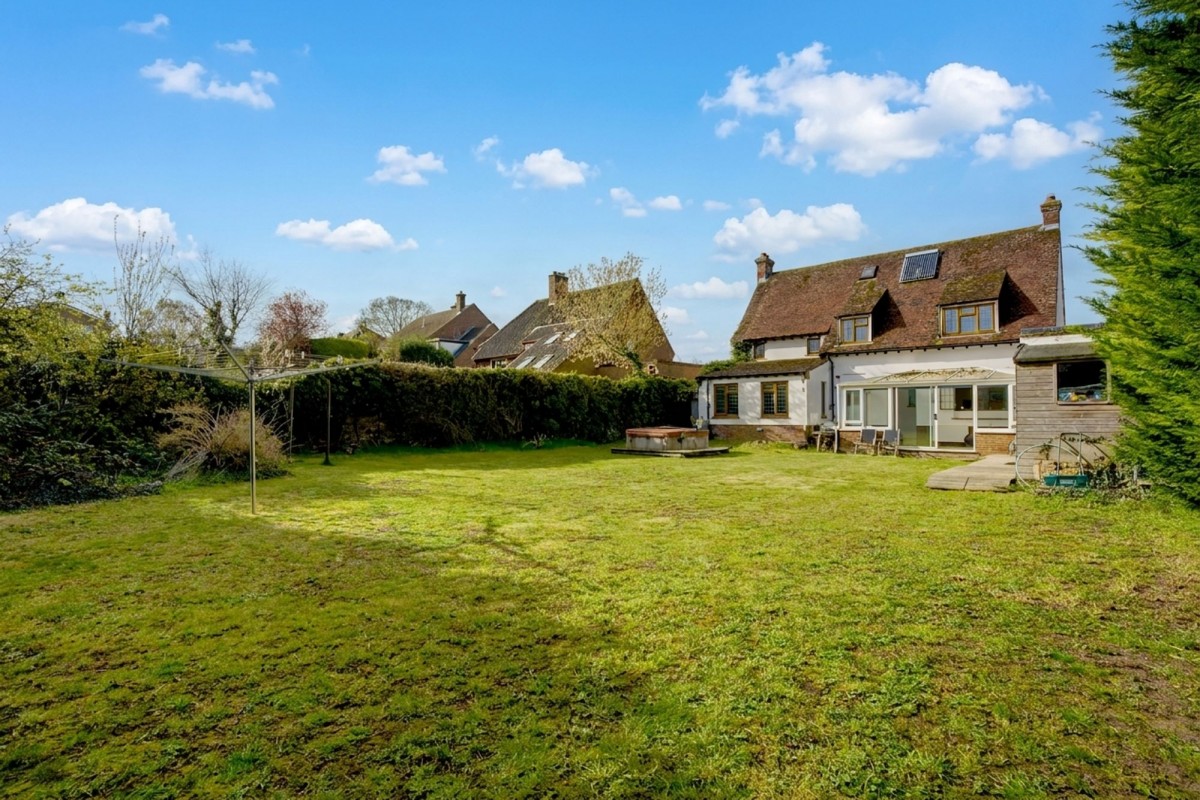 Hamilton Road, Newmarket, CB8