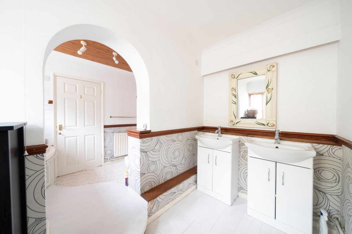 Newington, Willingham, CB24