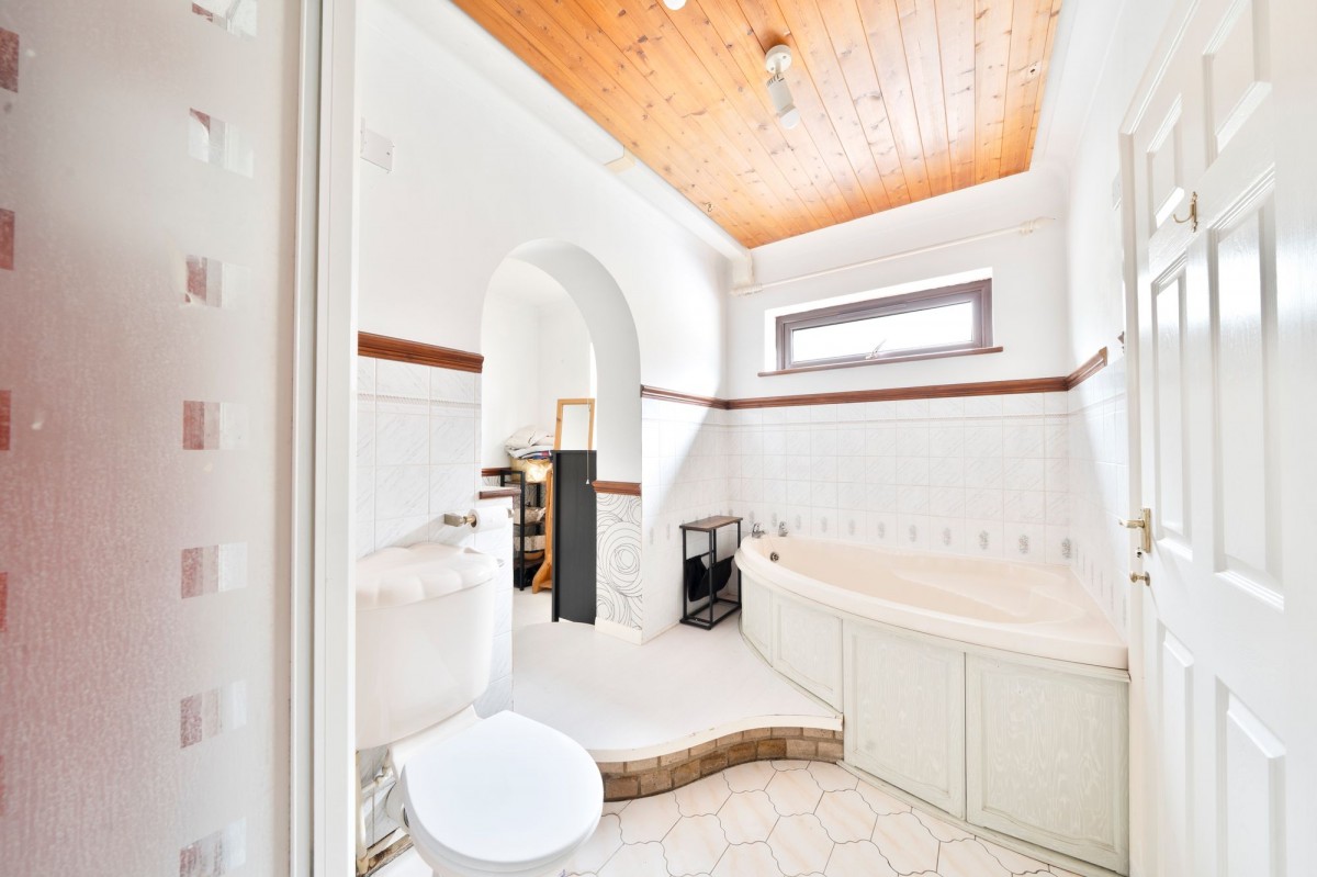 Newington, Willingham, CB24