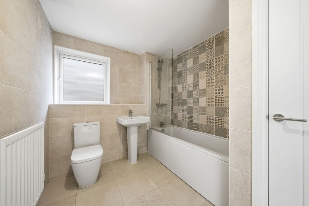 15 Aylesbury Walk, Northstowe, CB24