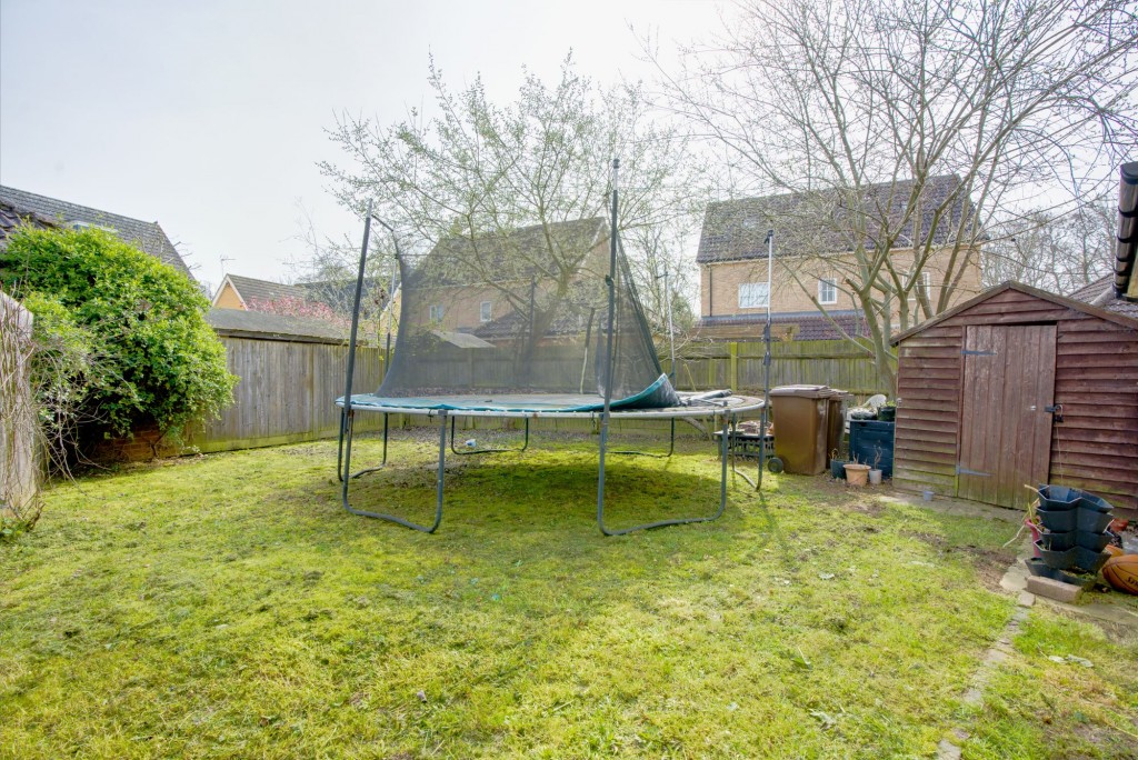 Hornbeam Avenue, Red Lodge, IP28