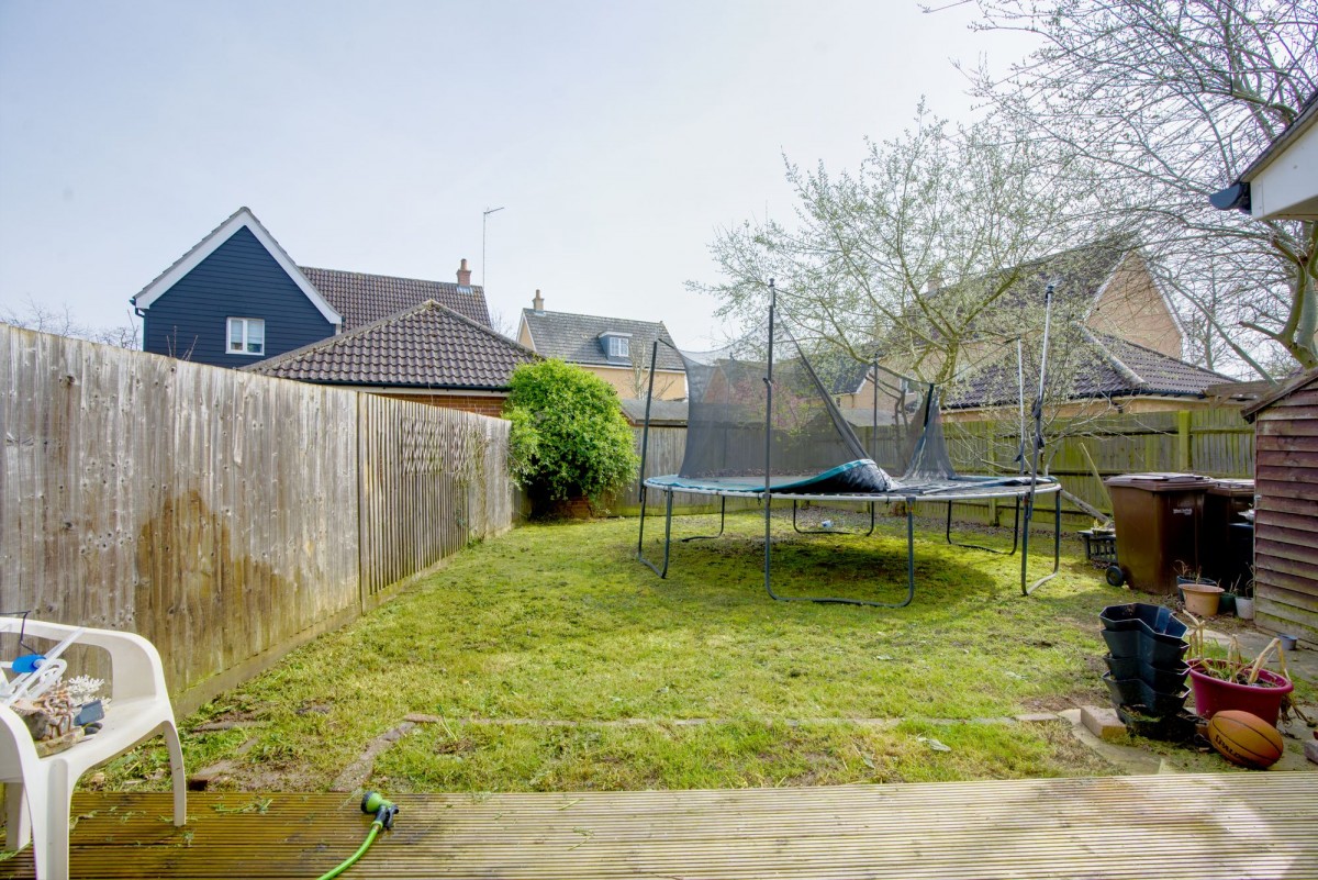 Hornbeam Avenue, Red Lodge, IP28
