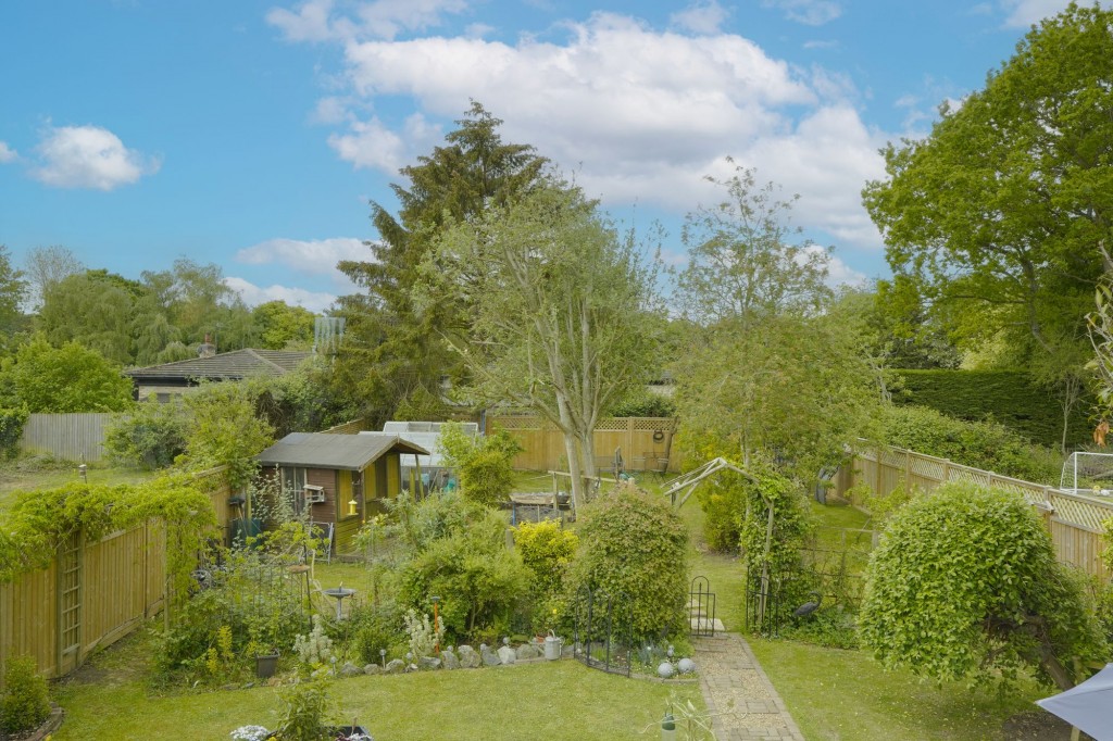 Vicarage Lane, Woodditton, CB8