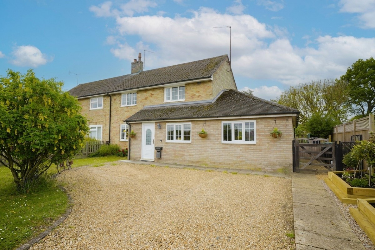 Vicarage Lane, Woodditton, CB8