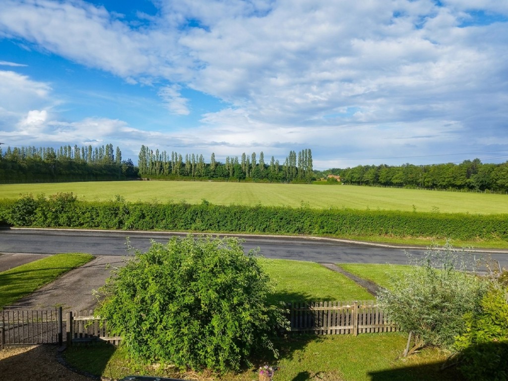 Vicarage Lane, Woodditton, CB8