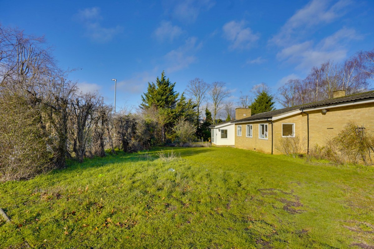 Woodditton Road, Newmarket, CB8