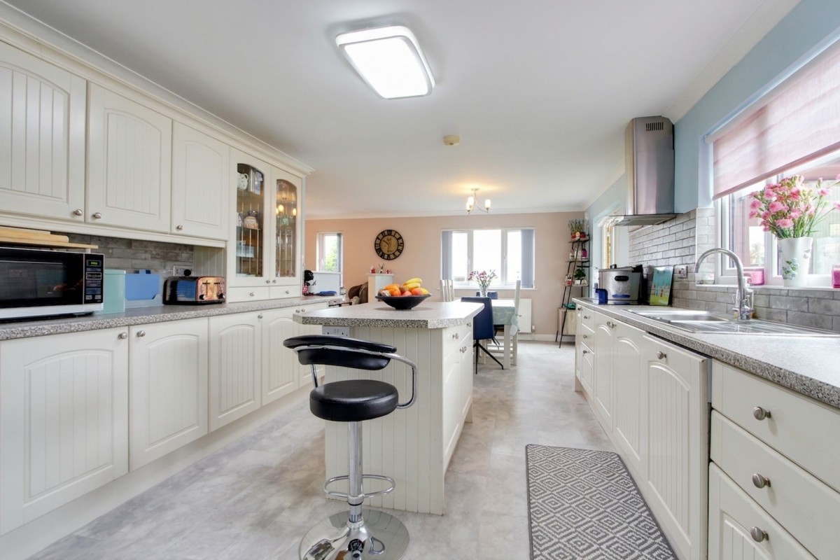 Glebe Gardens, Guyhirn, PE13