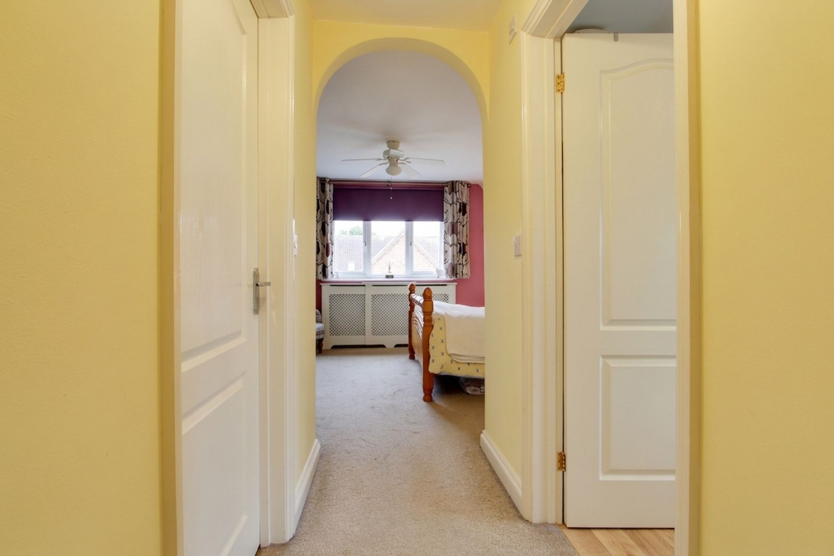 Glebe Gardens, Guyhirn, PE13