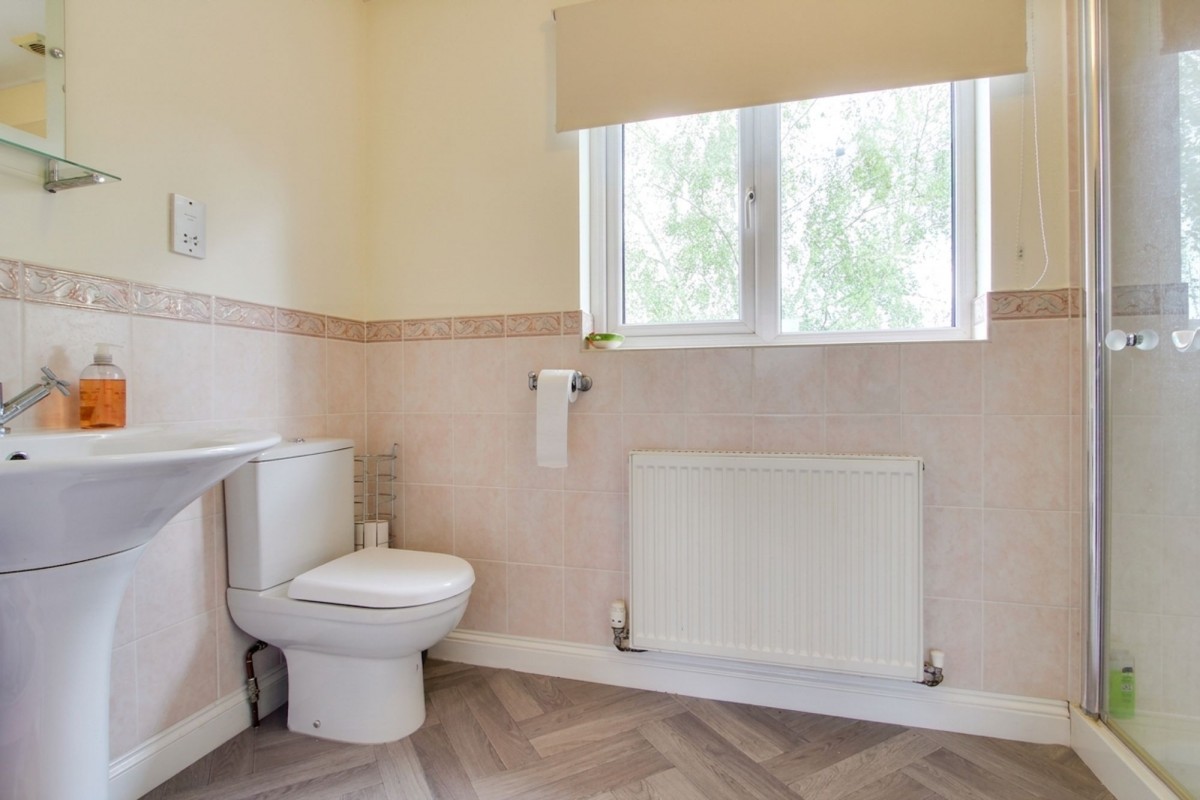 Glebe Gardens, Guyhirn, PE13