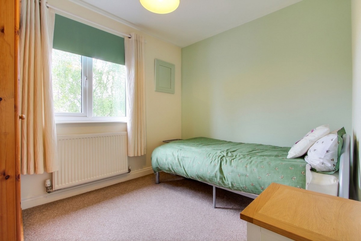 Glebe Gardens, Guyhirn, PE13