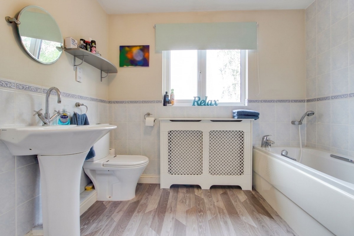 Glebe Gardens, Guyhirn, PE13