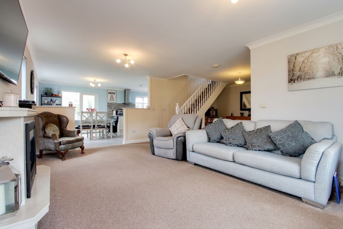 Glebe Gardens, Guyhirn, PE13