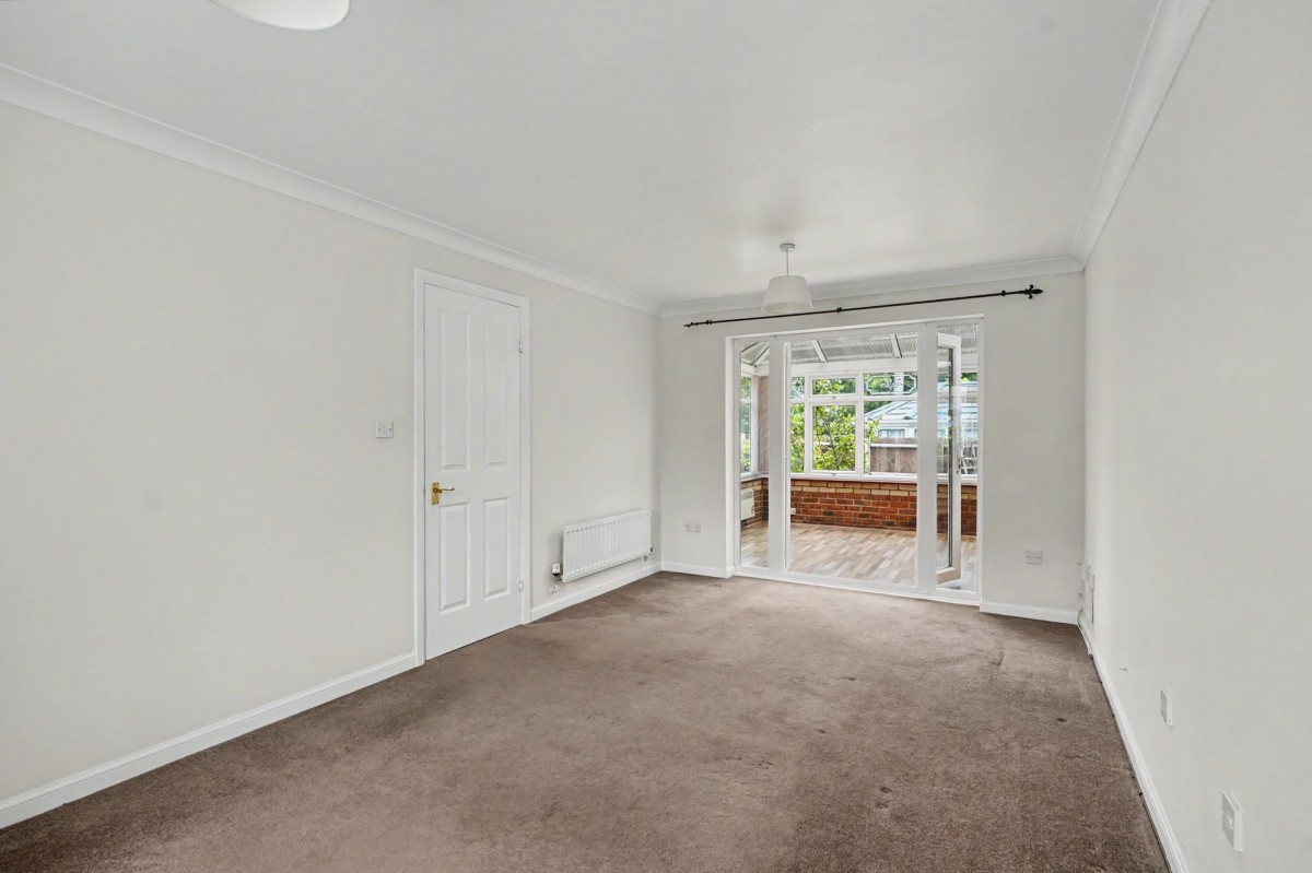 Heasman Close, Newmarket, CB8