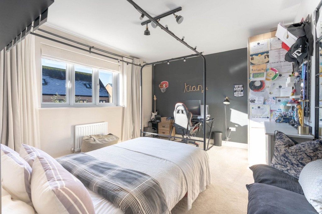 Britannia Road, Northstowe, CB24