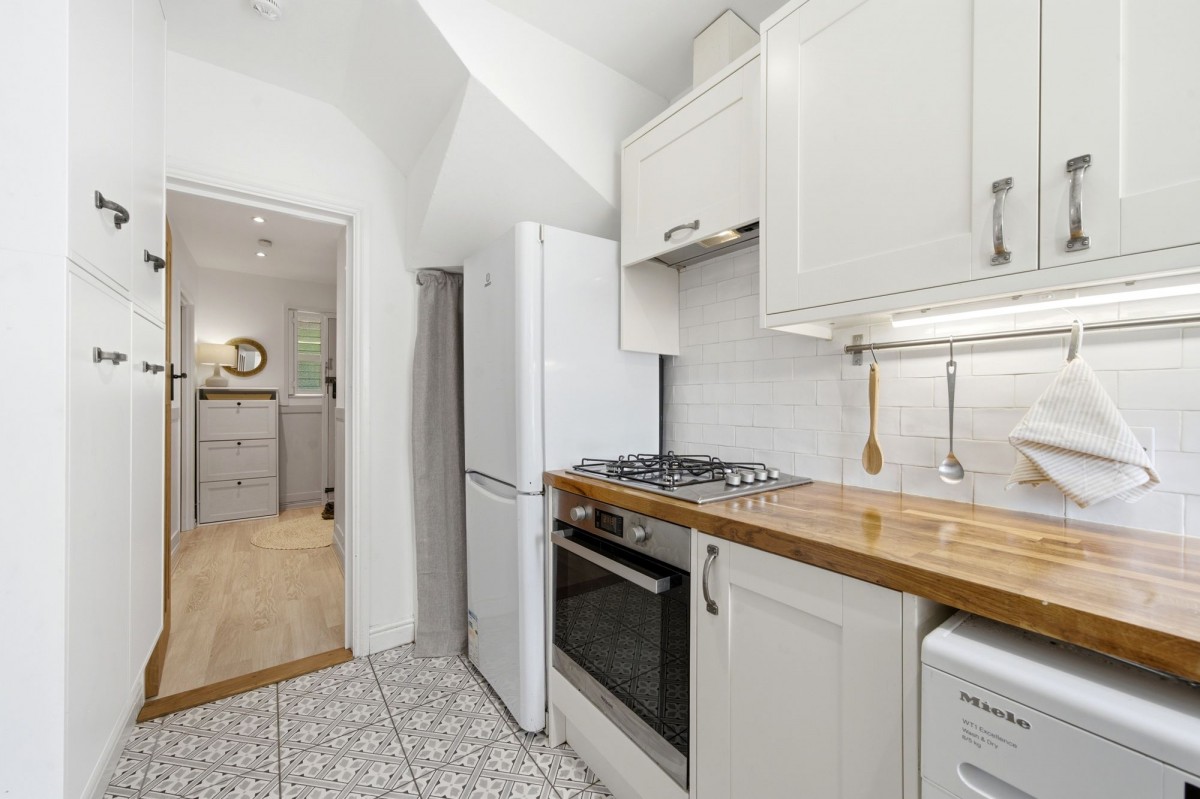 Silverwood Close, Cambridge, CB1