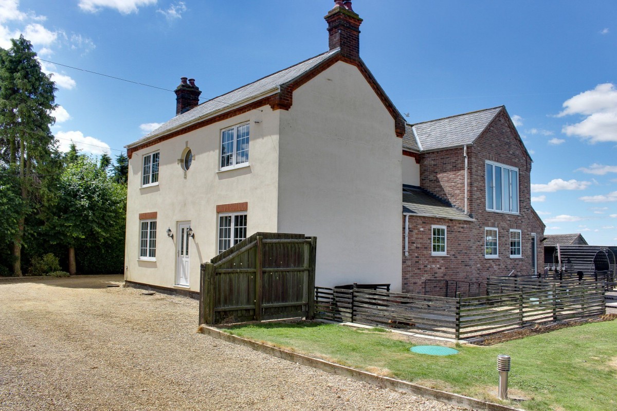 Middle Drove, St. Johns Fen End, PE14