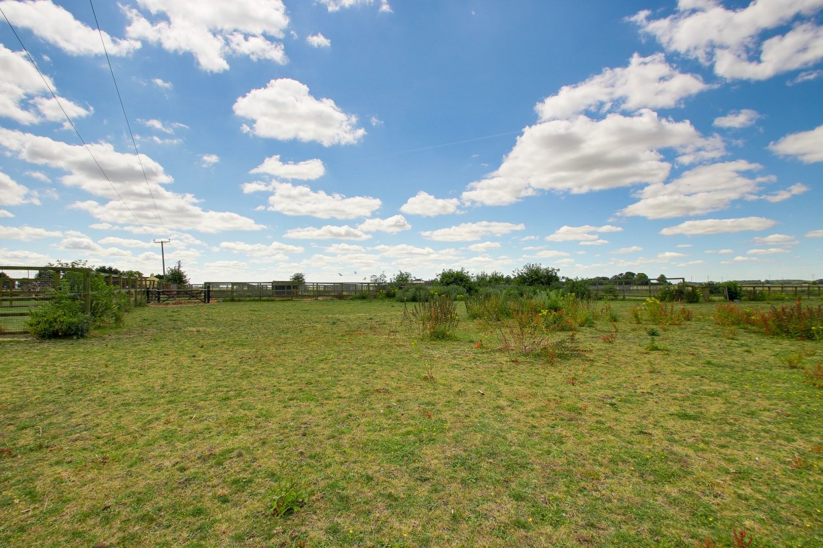 Middle Drove, St. Johns Fen End, PE14