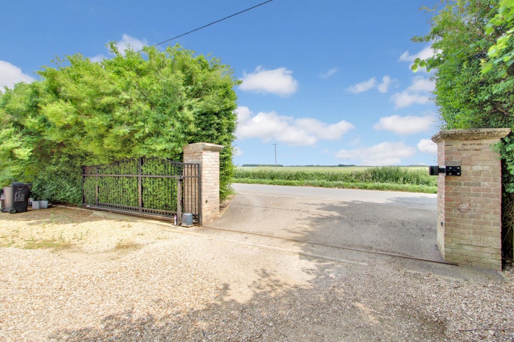 Middle Drove, St. Johns Fen End, PE14
