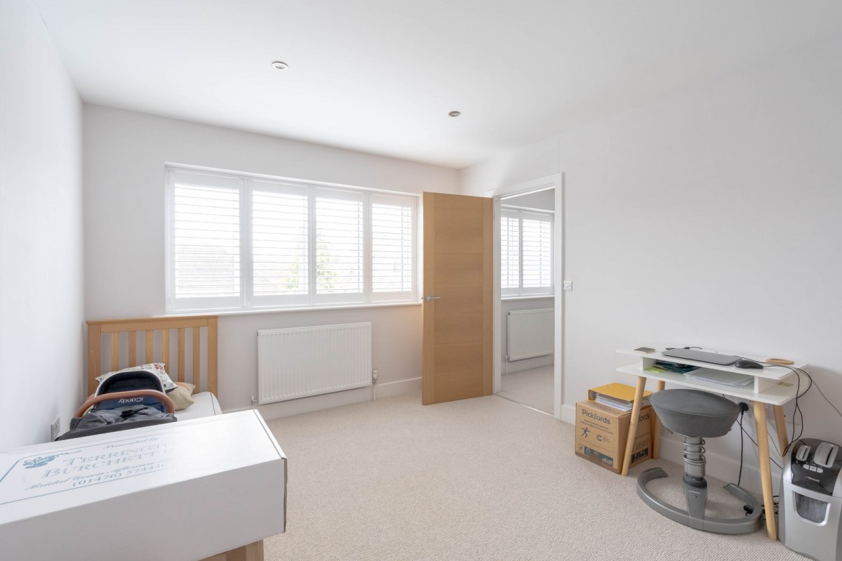 The Lanes, Over, CB24