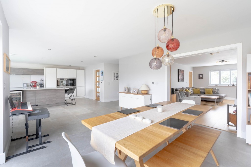 The Lanes, Over, CB24