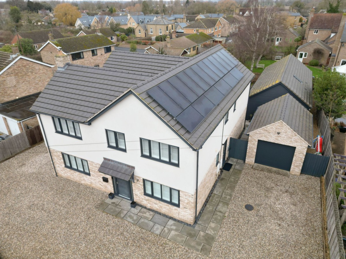 The Lanes, Over, CB24