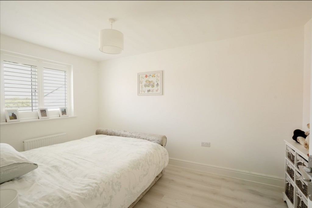 Honeysuckle Way, Exning, CB8