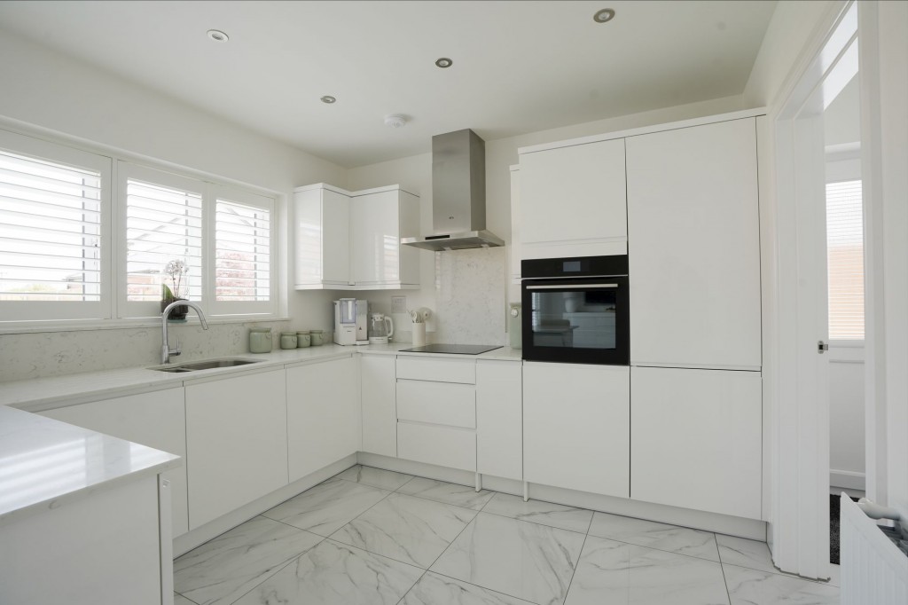 Honeysuckle Way, Exning, CB8
