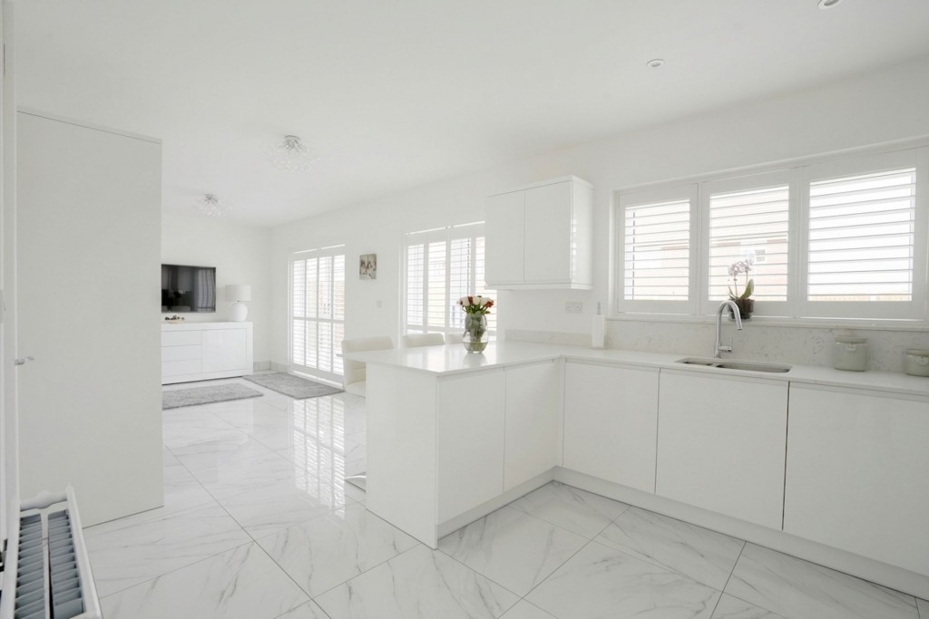 Honeysuckle Way, Exning, CB8